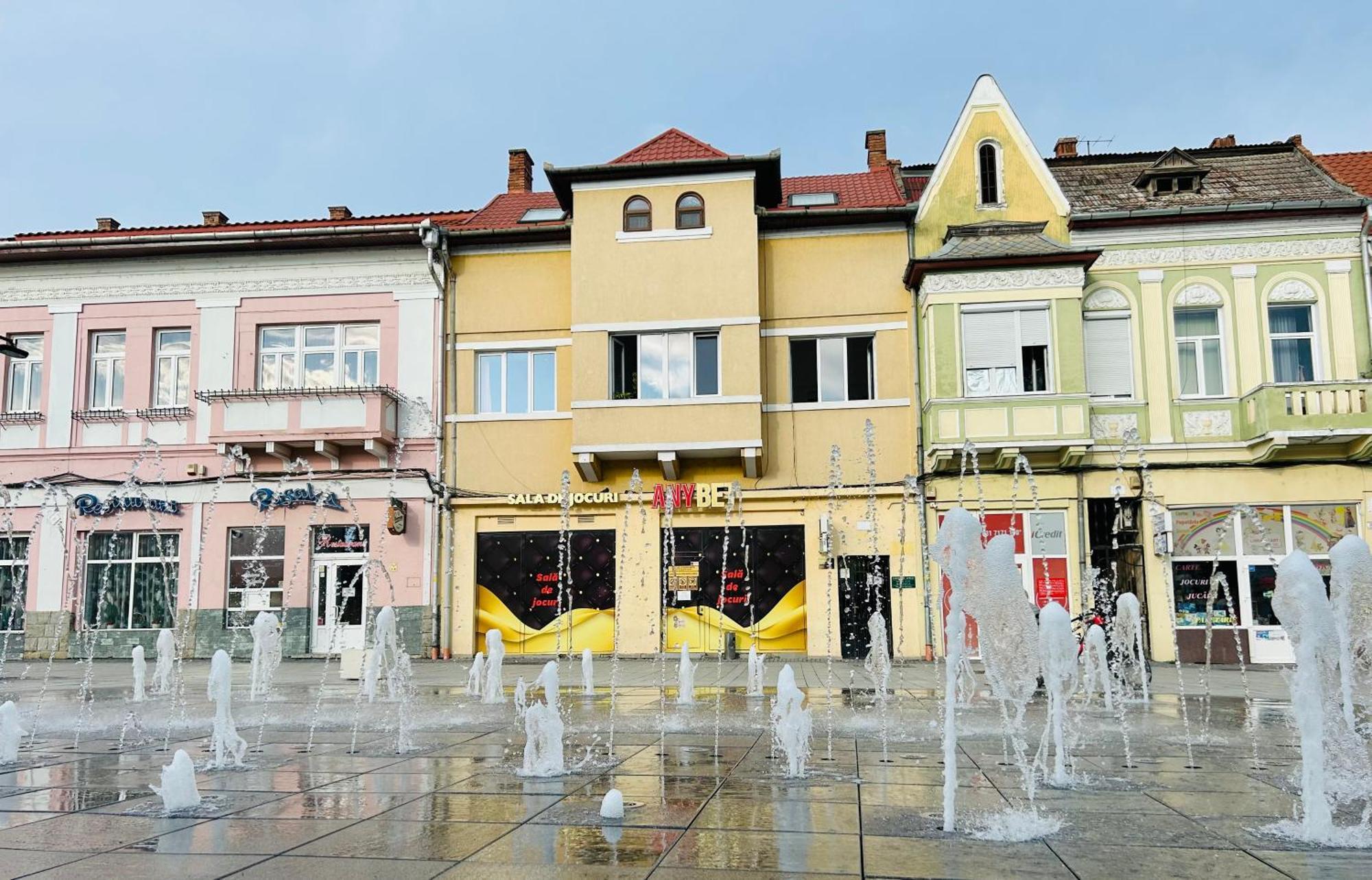 Apartament Vlad トゥルダ エクステリア 写真
