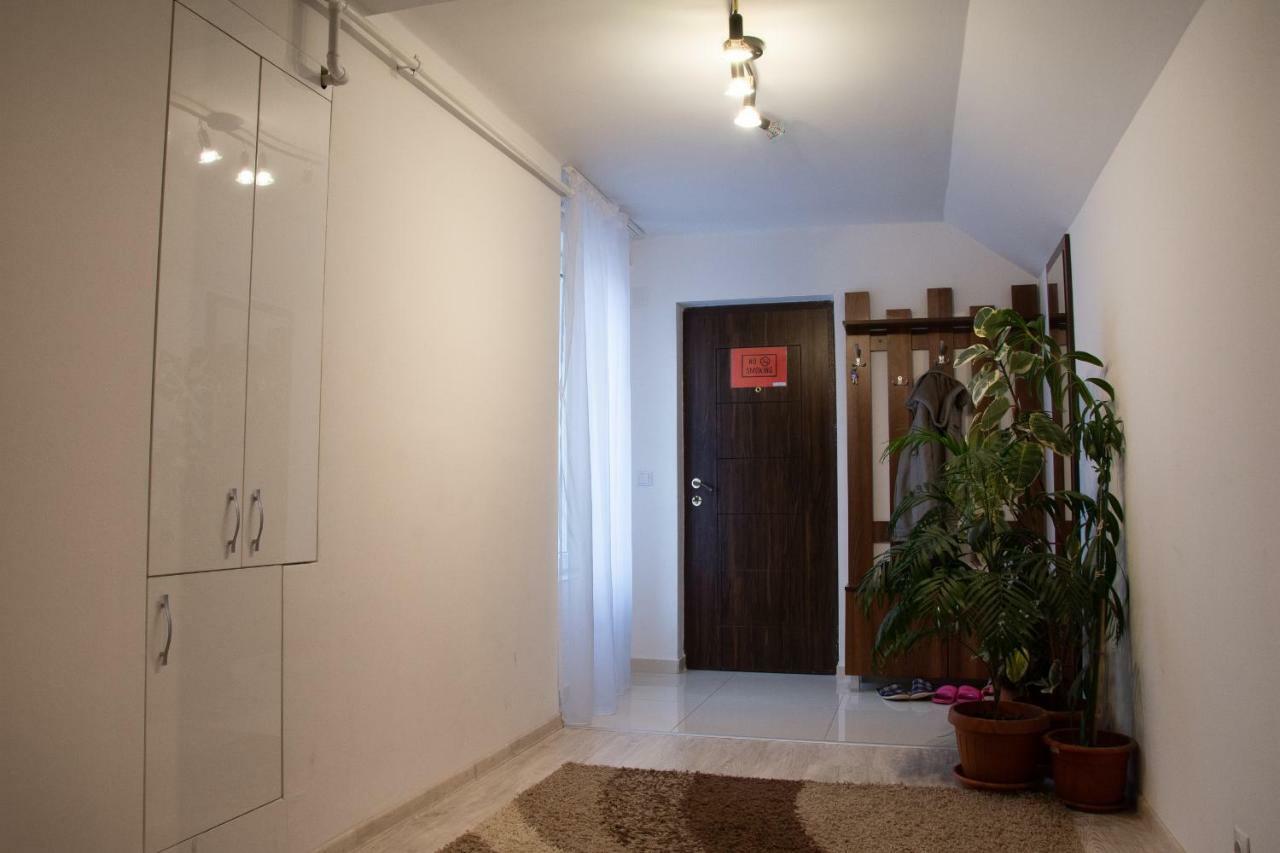 Apartament Vlad トゥルダ エクステリア 写真